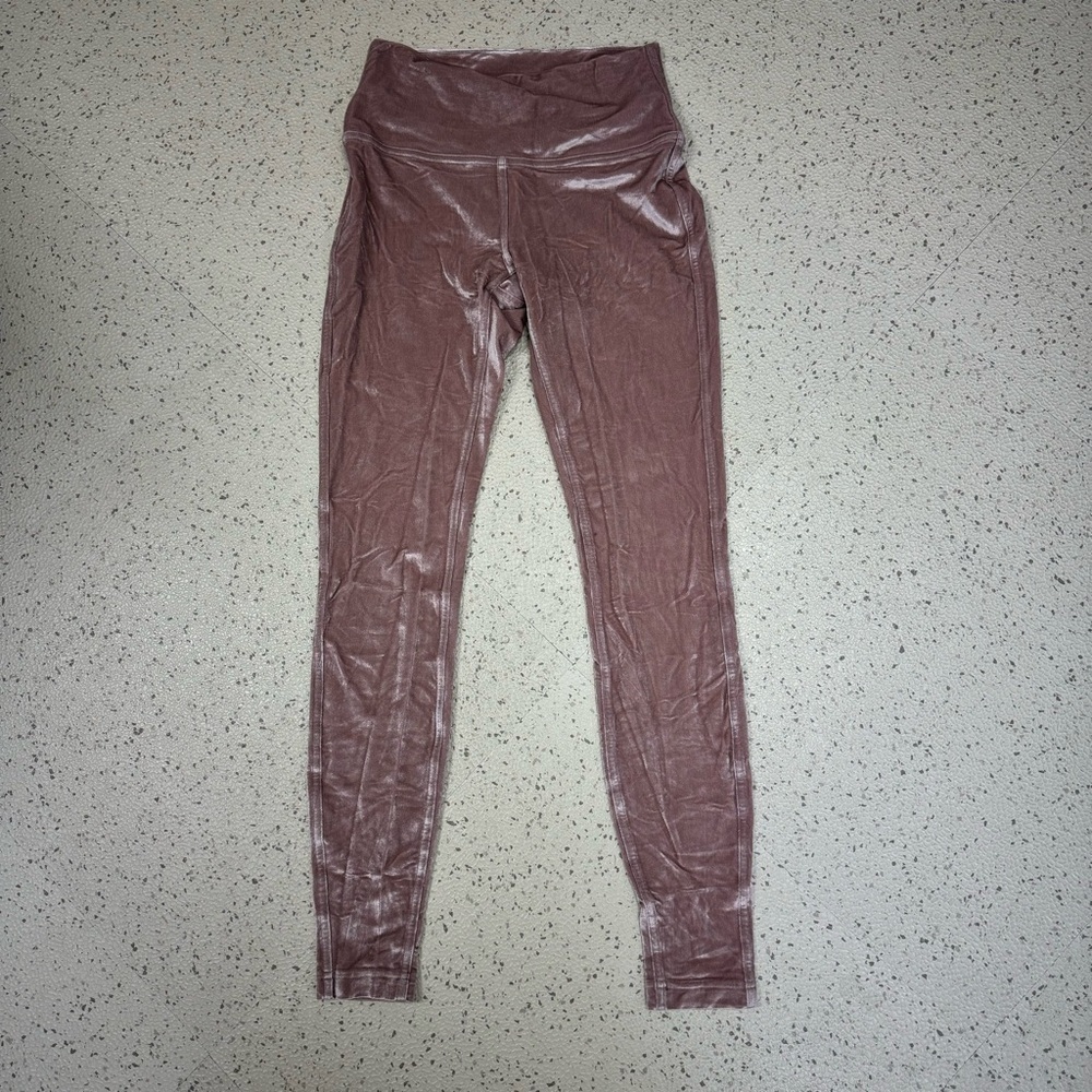 Lululemon Wunder Lounge High-Rise Tight 28" *Velvet
Spanish Oak Size 6 - Picture 2 of 6